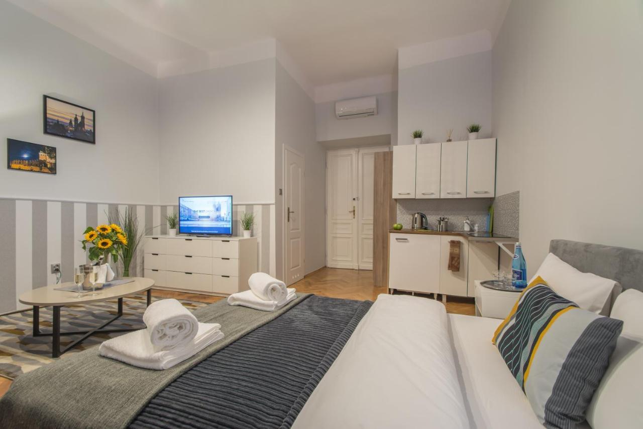Exclusive Royal Apartments Краков Экстерьер фото