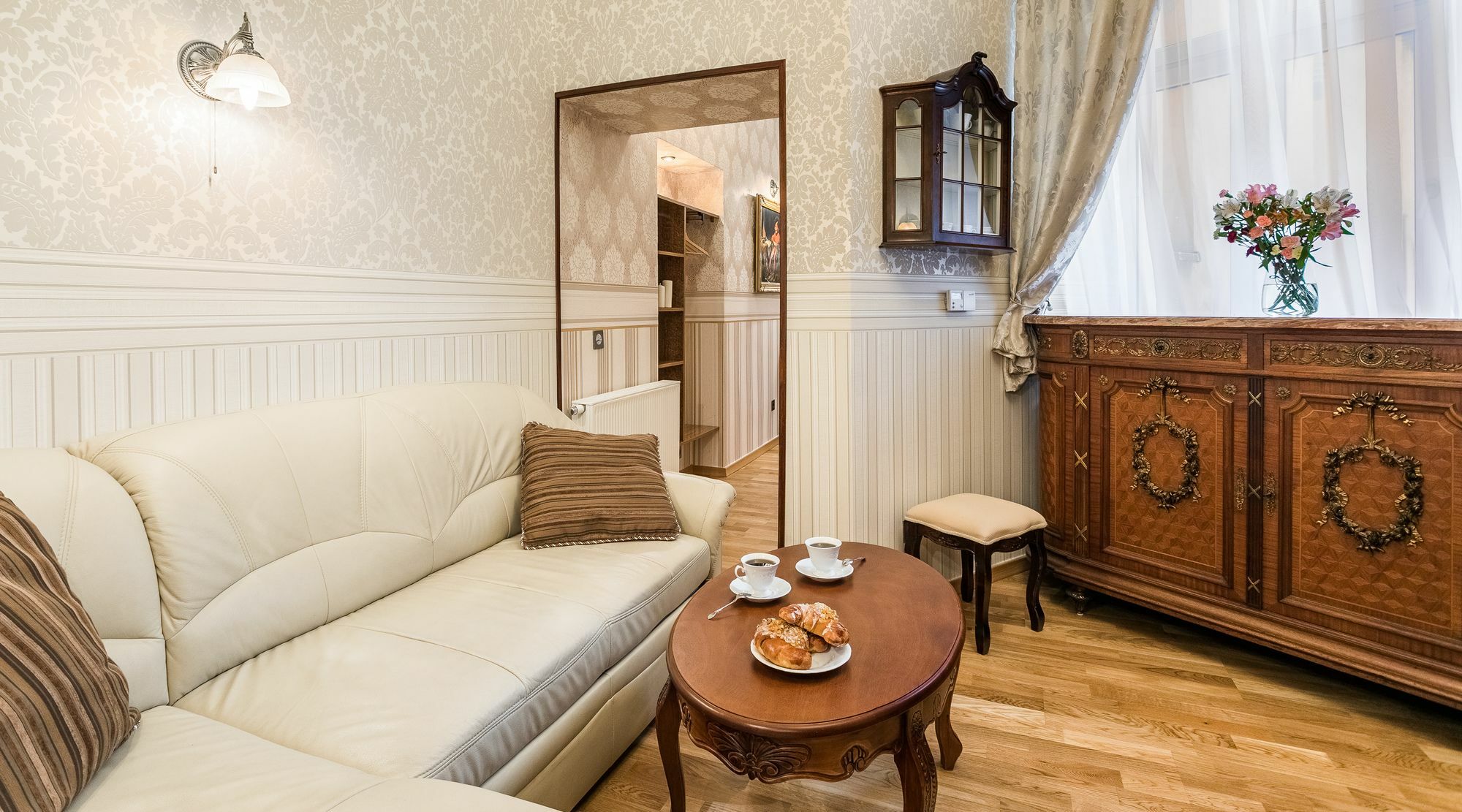 Exclusive Royal Apartments Краков Экстерьер фото